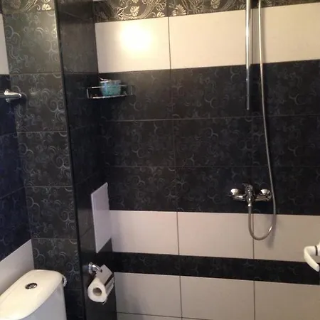 酒店 Hypnotic Complex 内塞伯尔