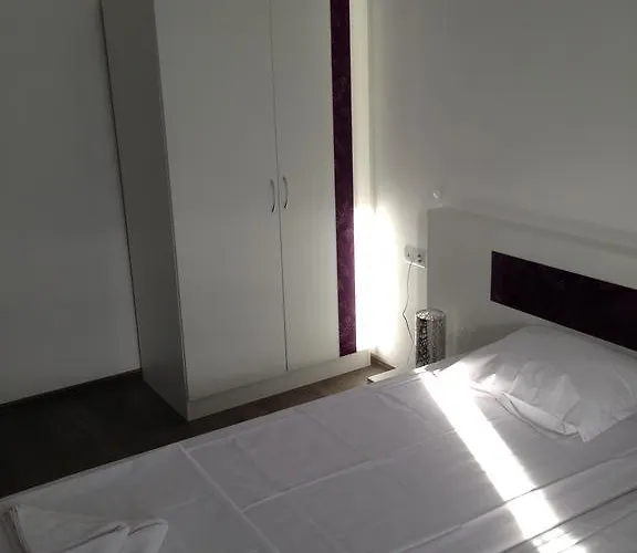 Hotel Hypnotic Complex