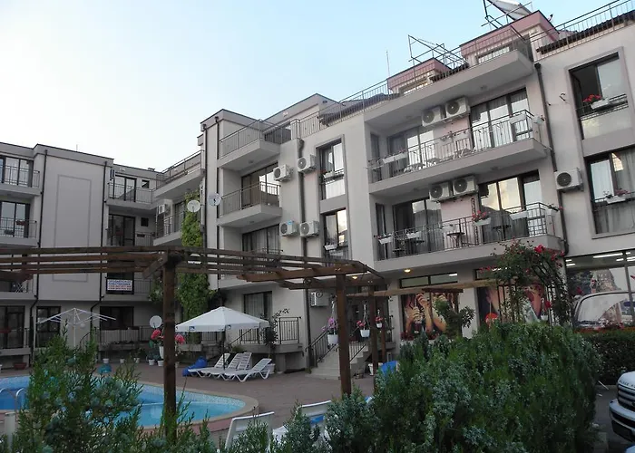 Hotel Hypnotic Complex